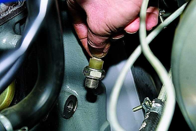 Датчик давления масла в двигателе: виды, принцип работы. как проверить датчик давления масла и типичные поломки.